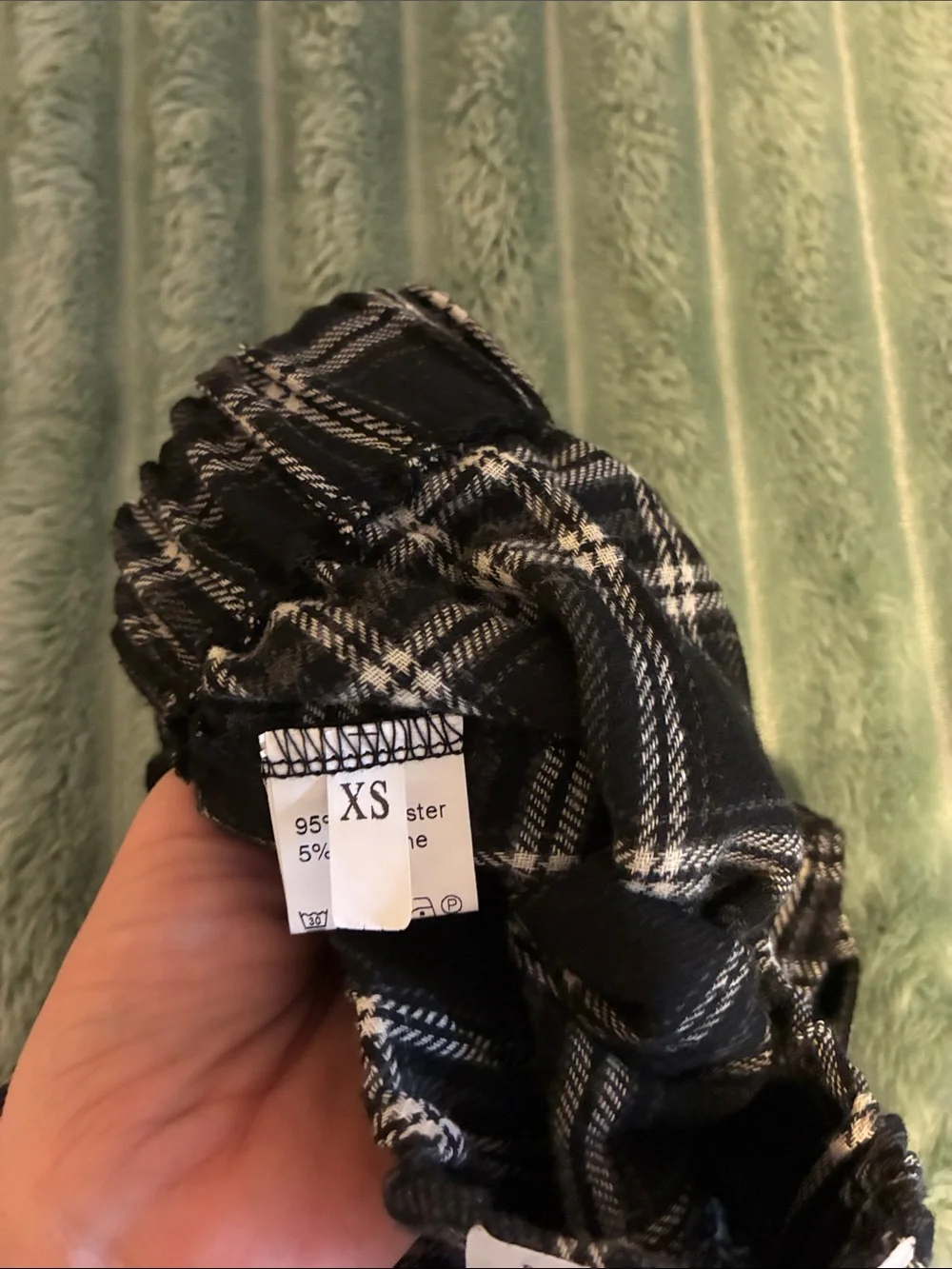 Collection B High-Waist Plaid Shorts - sleep shorts - Picture 3 of 3